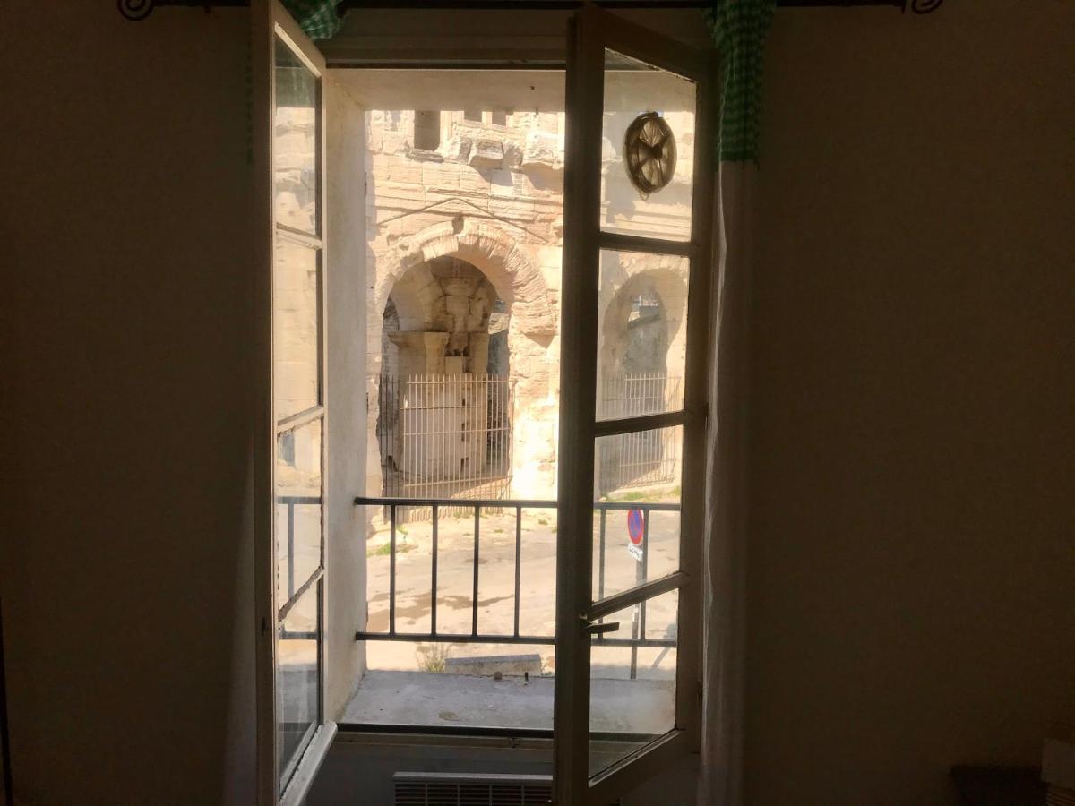 Reveil Vue Sur Les Arenes Apartment Arles Exterior photo