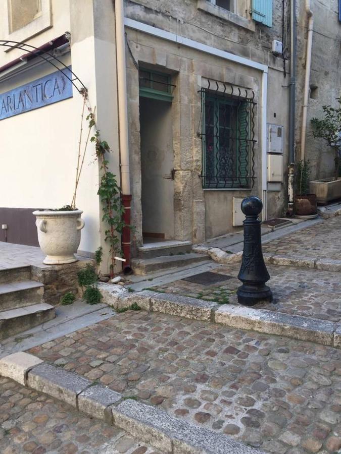 Reveil Vue Sur Les Arenes Apartment Arles Exterior photo